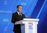 UK decries ‘gangster threat’ after Russia’s Medvedev warns journalists