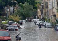 季风性降雨肆虐巴基斯坦，造成189人死亡，数百人受伤